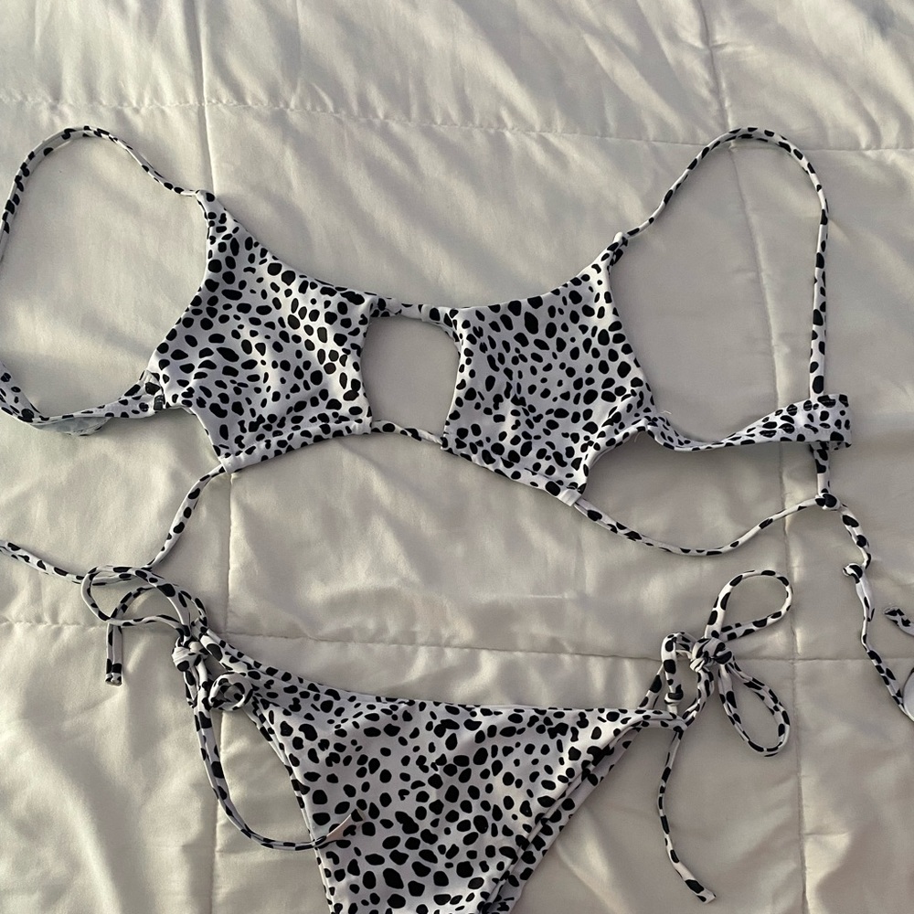 zaful black and white dot cutout bikini size M